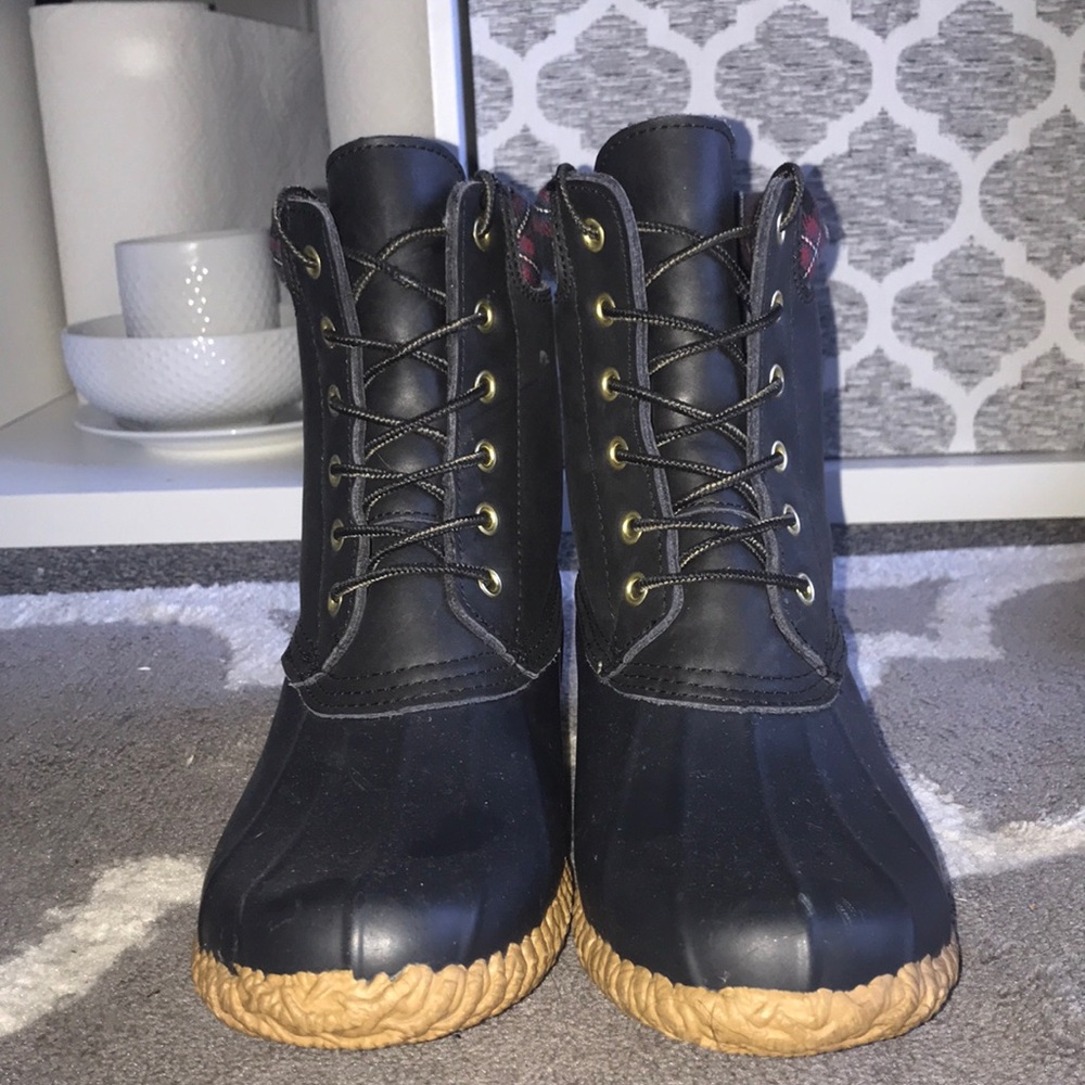 Tommy Hilfiger Duck Boots
